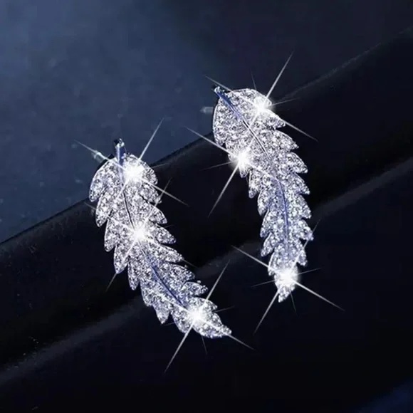 New Silver Leaf Stud Zircon Earrings - Picture 3 of 5